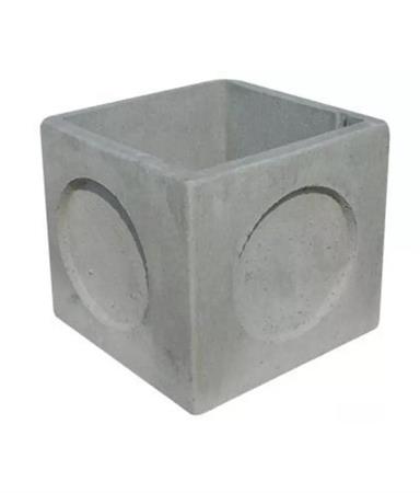 POZZETTO IN CEMENTO 50X50 CON FONDO