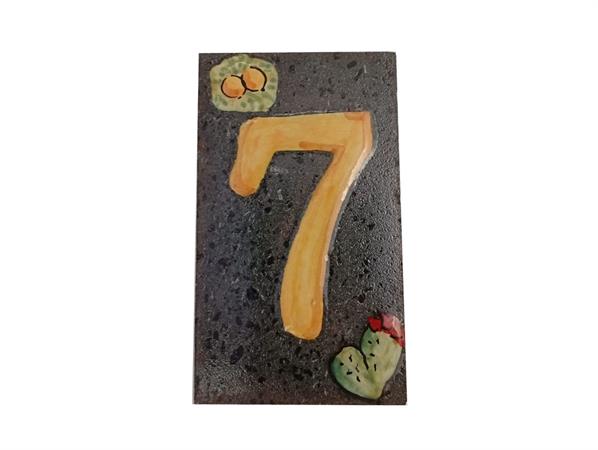 NUMERO CIVICO PIETRA LAVICA N.7